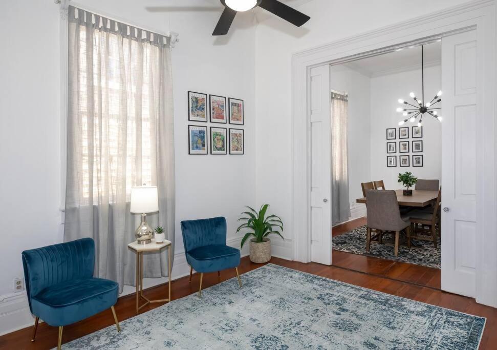 Beautifully Updated New Orleans Home Exterior photo