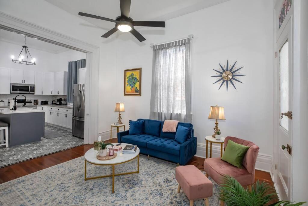 Beautifully Updated New Orleans Home Exterior photo